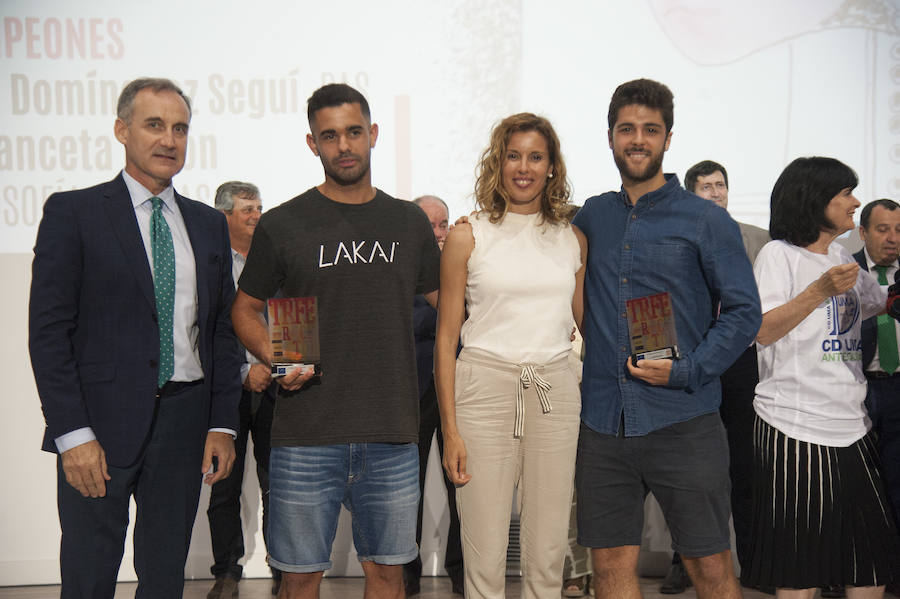 La Universidad premia al UMA Antequera y al Málaga femenino, entre otros, y recuerda a la figura de Carlos Serra