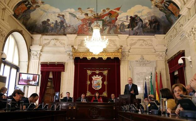 De la Torre interviene en el debate de 2014, el último celebrado. 