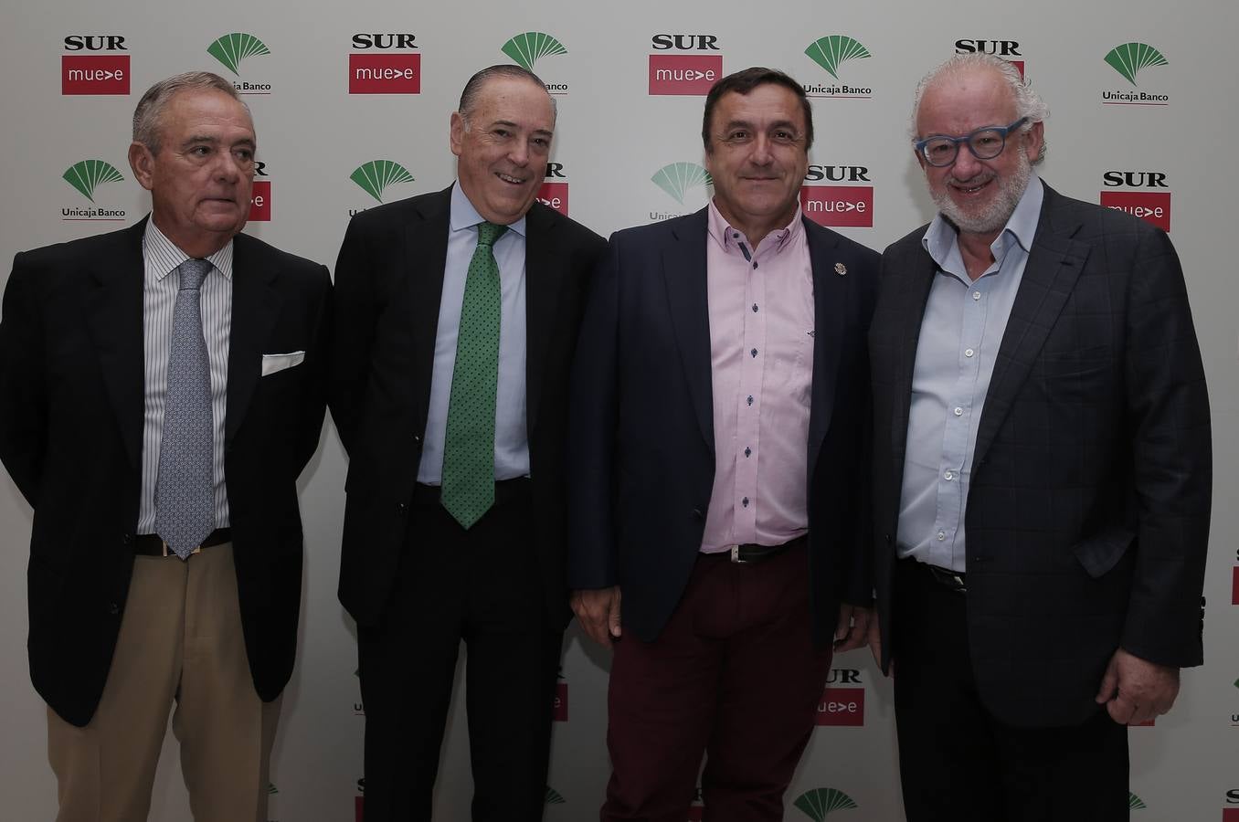 Numerosas personalidades de la sociedad malagueña han asistido al Foro SUR con la presidenta de la Junta de Andalucía, Susana Díez, que se ha desarrollado en el hotel NH de Málaga capital, hoy lunes 18 de junio