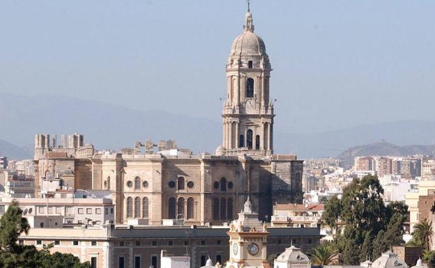 Presentan un recurso judicial para exigir que se finalice la Catedral de Málaga