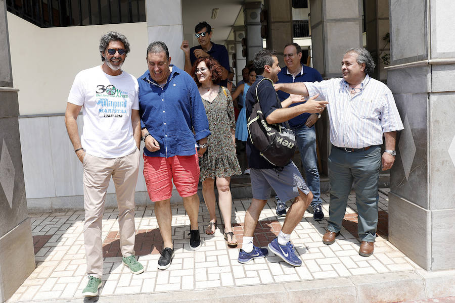 Aficionados,técnicos, directivos y jugadores se reunieron en el colegio de calle La Victoria para celebrar la efeméride