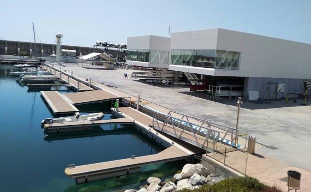 El edificio de remo del puerto deportivo del Club Mediterráneo ya está terminado y listo para abrir.