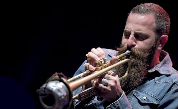 El trompetista Avishai Cohen abre este viernes el Portón del Jazz 2018 de Alhaurín de la Torre