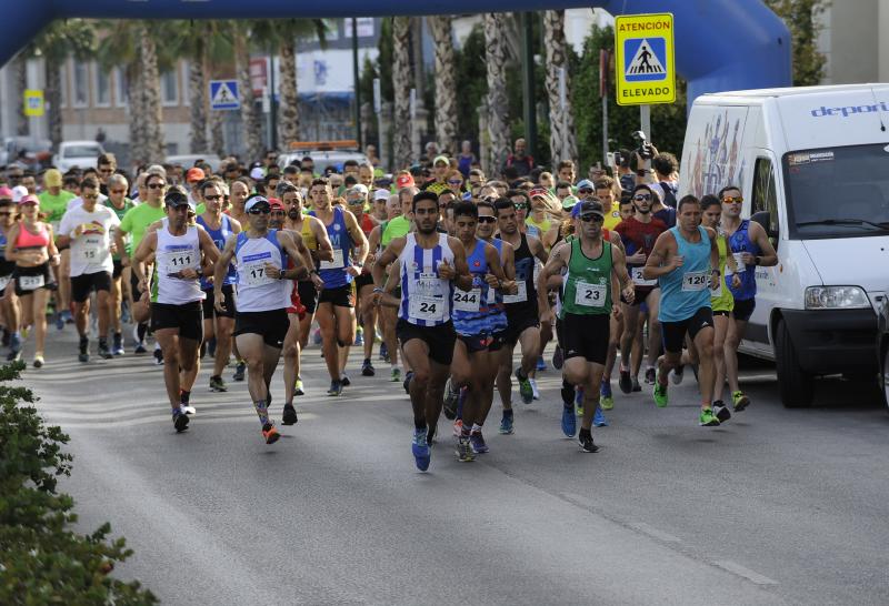 Bajo el lema 'Corre, anda, por un turno de oficio digno', más de 400 personas han participado este sábado 7 de julio en la carrera popular