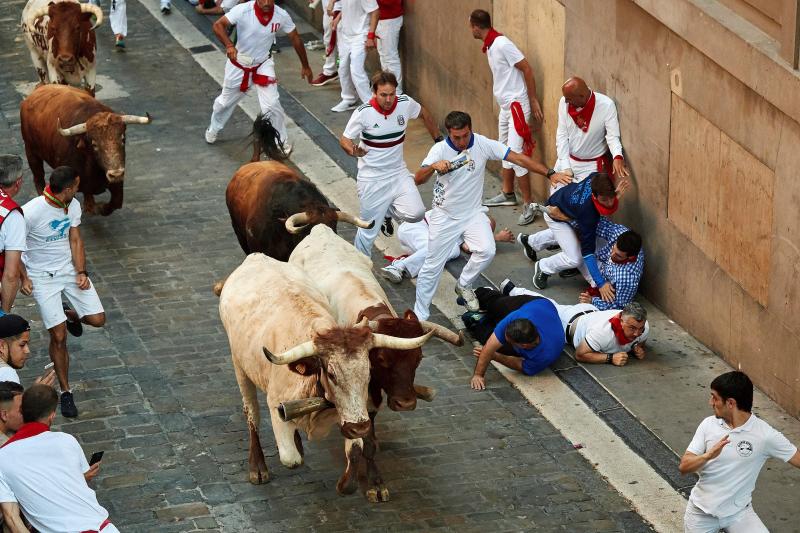 Dos minutos y 33 segundos ha durado este tercer encierro. Rápido y limpio