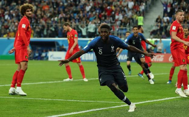 Umtiti celebra el gol que dio el pase a la final a Francia.