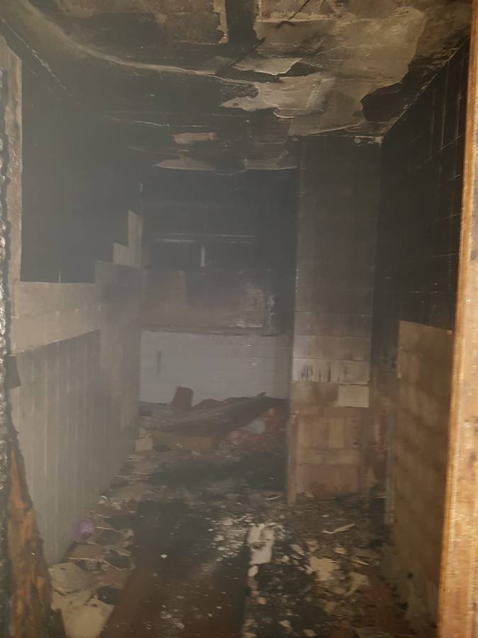 Las llaman obligan a desalojar un edificio de trece plantas en La Palmilla