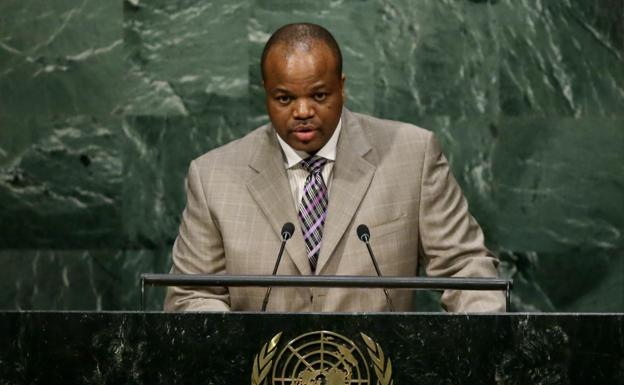 Mswati III, rey de Suazilandia.