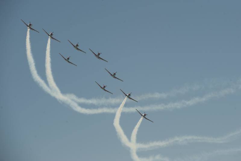 Torre del Mar acoge este festival aéreo internacional con 40 aeronaves de cuatro países diferentes 