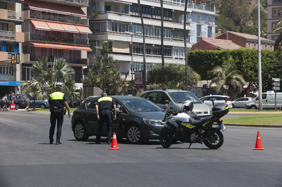 En el tercer día de huelga, los taxistas de Málaga han vuelto a cortar por sorpresa el Paseo del Parque en ambas direcciones.