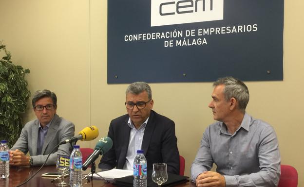 José Carlos Calderón, Sergio Cuberos y Cecilio Rodríguez. 