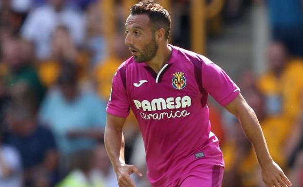 Santi Cazorla, durante el amistoso que disputó ante el Wolverhampton. 