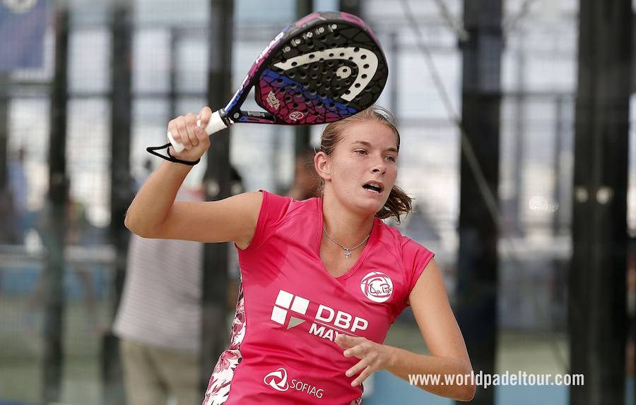 Recopilatorio de imágenes de los cruces de la ronda de dieciseisavos de final de Cervezas Victoria Open Mijas correspondiente al World Padel Tour.