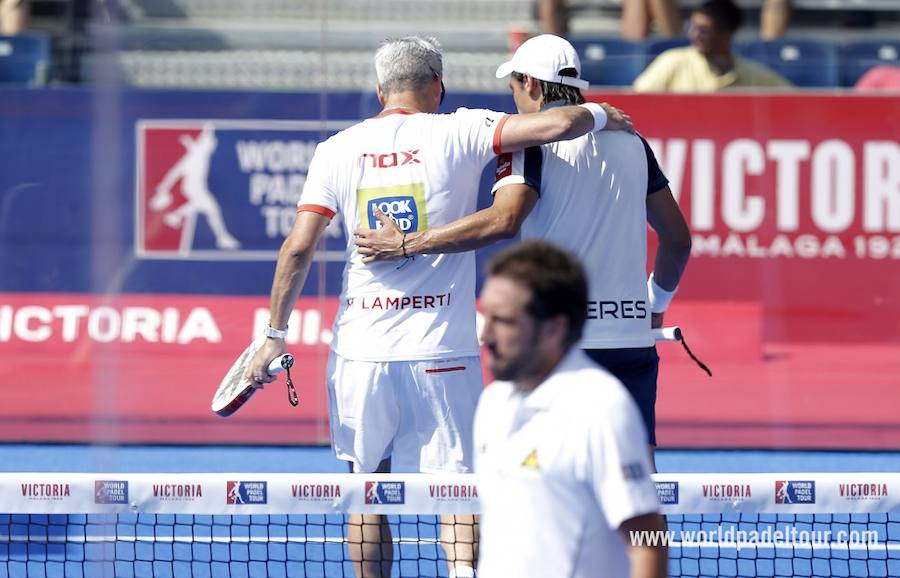 Recopilatorio de imágenes de los cruces de la ronda de dieciseisavos de final de Cervezas Victoria Open Mijas correspondiente al World Padel Tour.