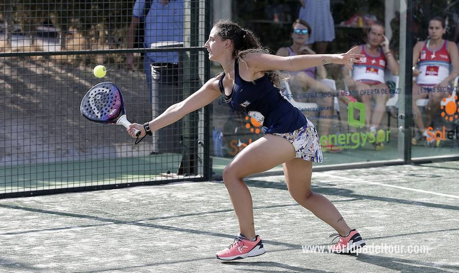 Recopilatorio de imágenes de los cruces de la ronda de dieciseisavos de final de Cervezas Victoria Open Mijas correspondiente al World Padel Tour.