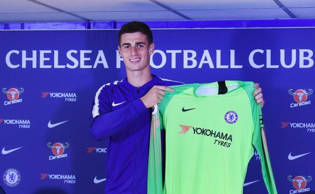 Kepa Arrizabalaga, durante su presentación con el Chelsea. 