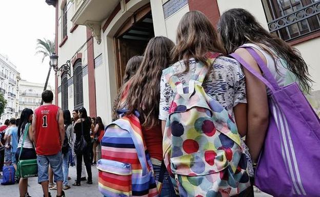 El plan municipal ha atendido a un centenar de estudiantes expulsados de institutos en Málaga