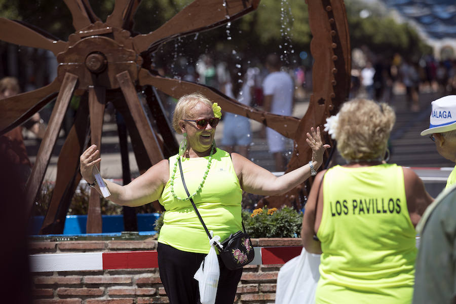 Fotos: Las mejores imágenes del primer domingo de la Feria de Málaga 2018