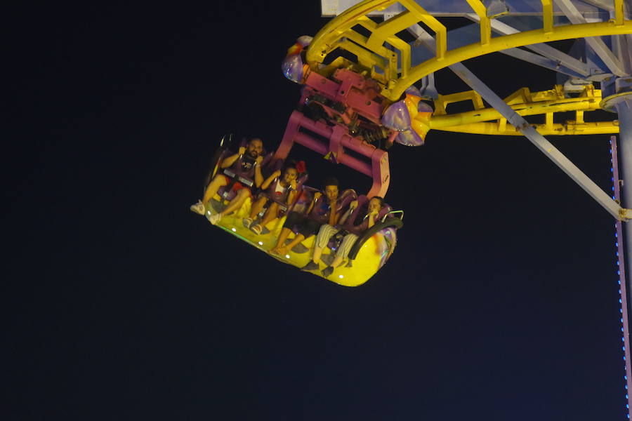 Fotos: Las mejores imágenes del primer domingo de la Feria de Málaga 2018