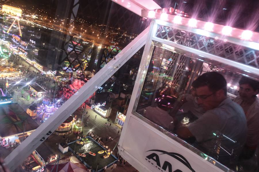 Fotos: Las mejores imágenes del primer domingo de la Feria de Málaga 2018