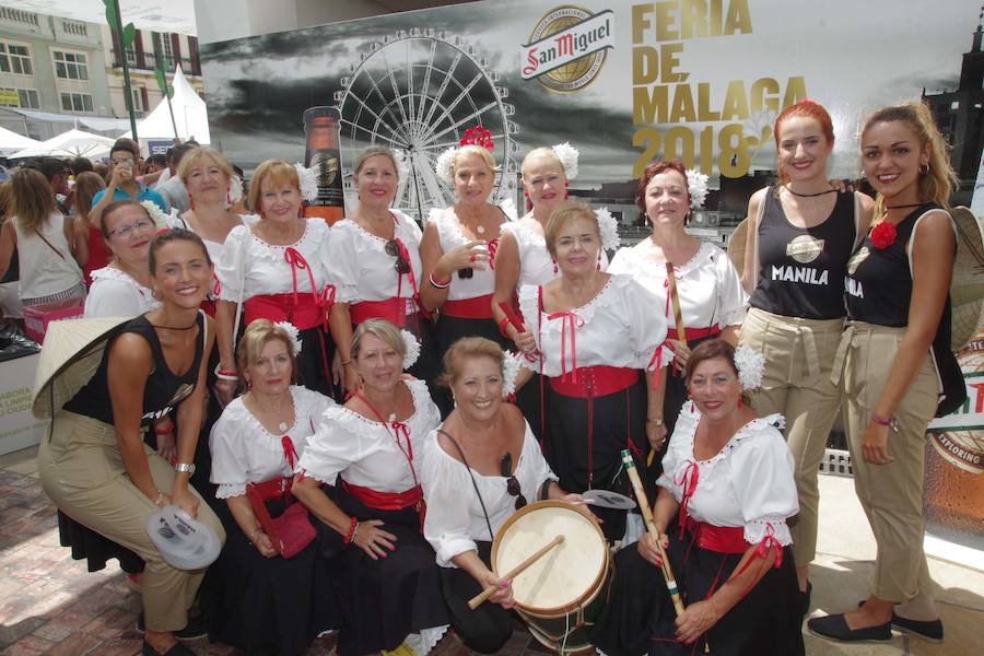 Grupo ‘Las Estupendas’ en la caseta de San Miguel.