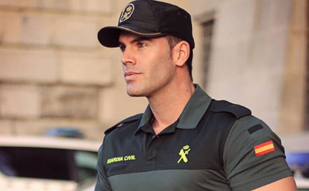 José Sánchez, el guardia civil que causa furor en Instagram