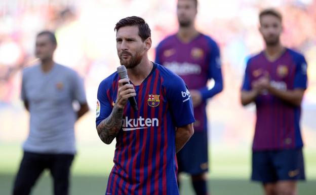 Messi, durante la presentación del equipo en el Camp Nou