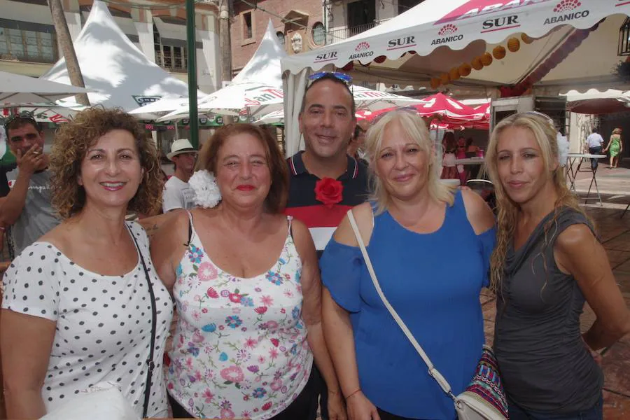 Fotos: Casetas: vida social de la Feria de Málaga