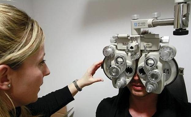 El CARE cierra las consultas de oftalmología en agosto por la falta de especialistas