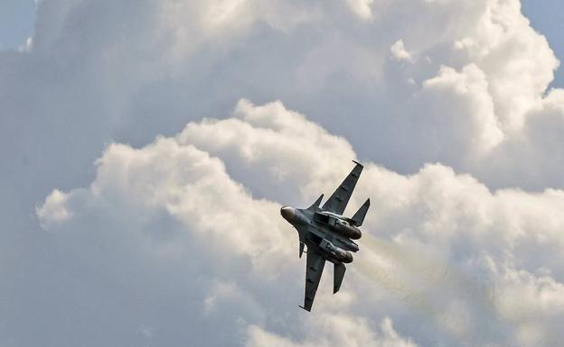 Imagen de archivo de un caza ruso SU-30 SM.