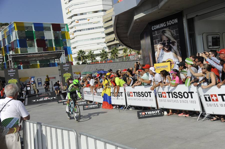 Málaga es protagonista en la Vuelta Ciclista España 2018. La etapa inicial y hasta otras tres tocan tierras malagueñas en una edición en la que hasta la canción oficial es de una malagueña. Aquí recogemos las mejores imágenes del paso por Málaga