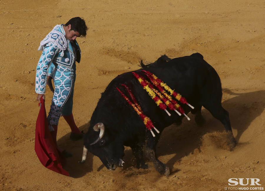 Cayetano y Roca Rey, a hombros en un espectáculo taurino que volvió a reunir a diversos famosos un año más