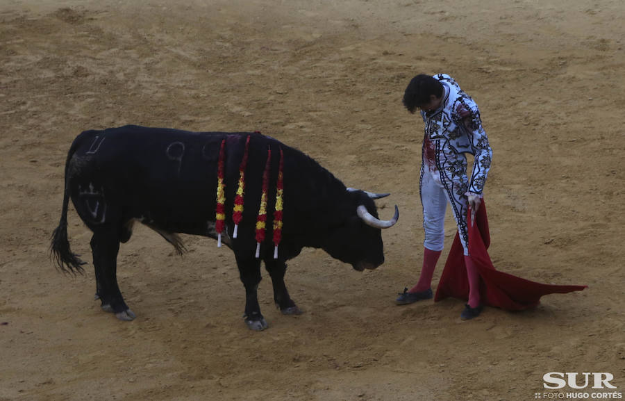 Cayetano y Roca Rey, a hombros en un espectáculo taurino que volvió a reunir a diversos famosos un año más