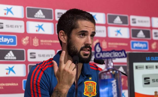 Isco, en rueda de prensa. 