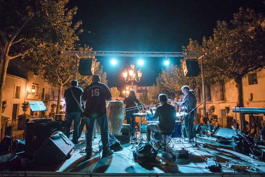 Una veintena de grupos llegados principalmente de Austin, Nashville y Sidney ofrecerán un centenar de conciertos gratuitos en cuatro escenarios con encanto 