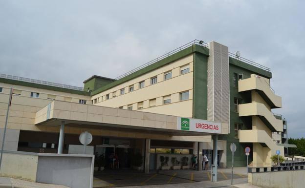 Exterior de las Urgencias del Hospital de la Axarquía. 