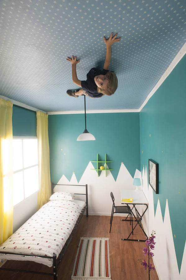 El Museo de la Imaginación se instala en el Soho de Málaga y se hace un hueco en la oferta cultural de la capital con una exhibición que mezcla ciencia y ilusionismo con un sentido lúdico