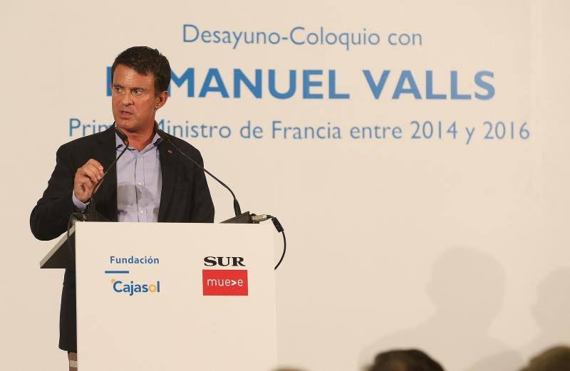 El desayuno-coloquio en colaboración con la Fundación Cajasol se celebró en el Hotel Barceló