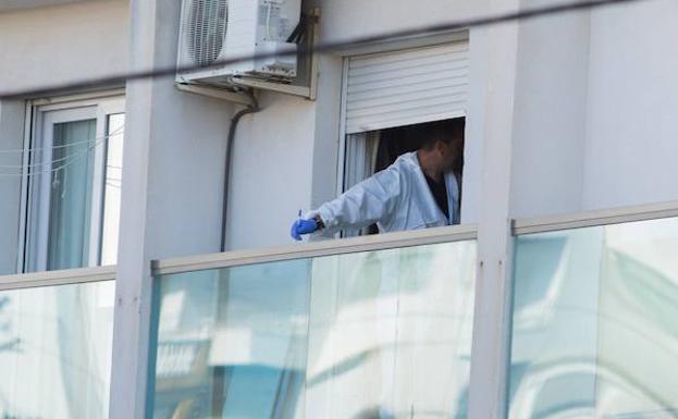 Vivienda de El Morche donde fue hallado el cadáver de una mujer de 44 años esta madrugada con heridas por arma blanca..