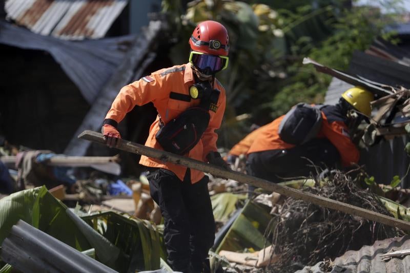 Fotos: Las imágenes del devastador tsunami en Indonesia