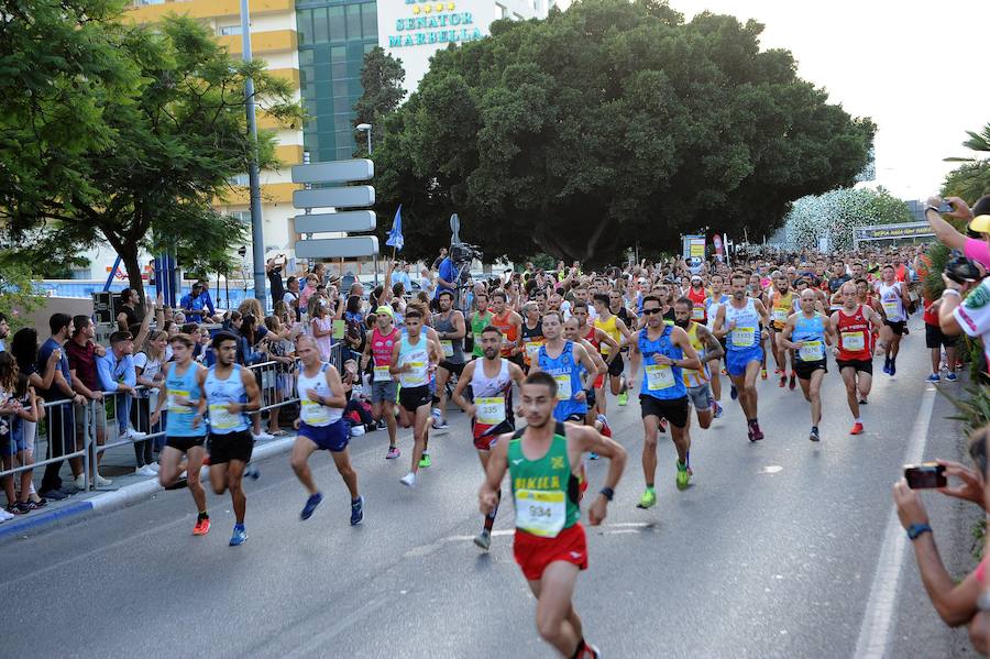 El Cueva de Nerja arrasa en la prueba, que fue nocturna