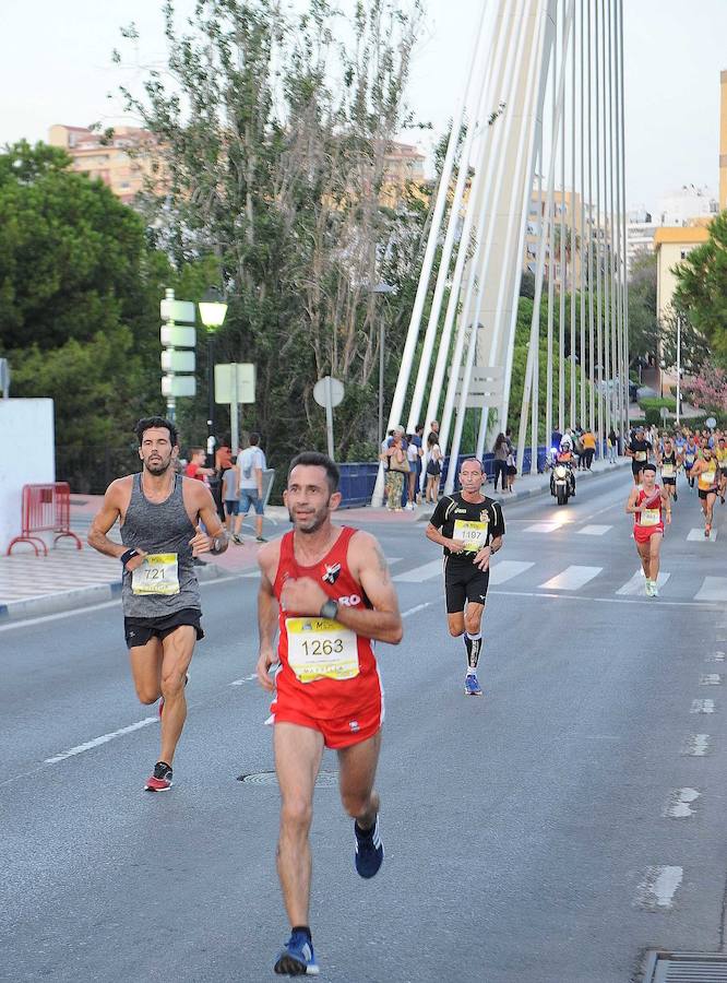 El Cueva de Nerja arrasa en la prueba, que fue nocturna