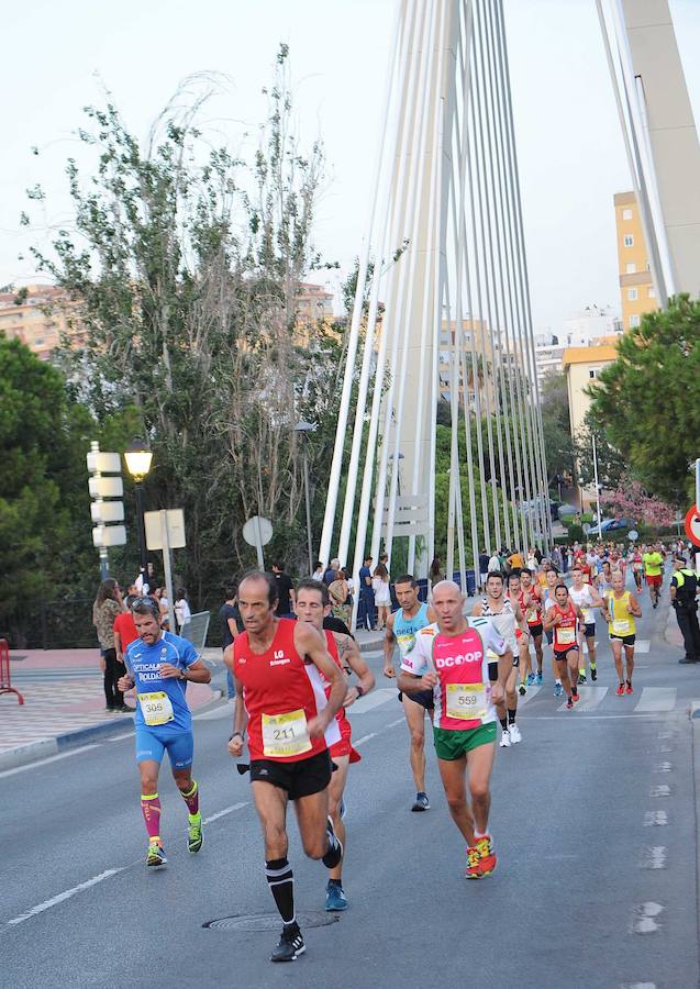 El Cueva de Nerja arrasa en la prueba, que fue nocturna