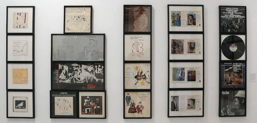 La Sociedad Económica de Amigos del País de Málaga acoge una muestra de portadas de vinilos firmadas por artistas como Picasso, Warhol, Dalí...