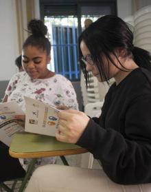 Imagen secundaria 2 - La literatura de Manuel Alcántara vuelve a los colegios de Málaga