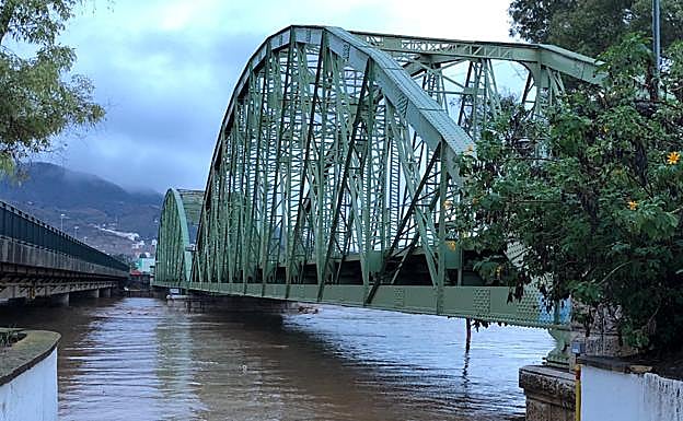 El puente de Cártama, esta mañana. 