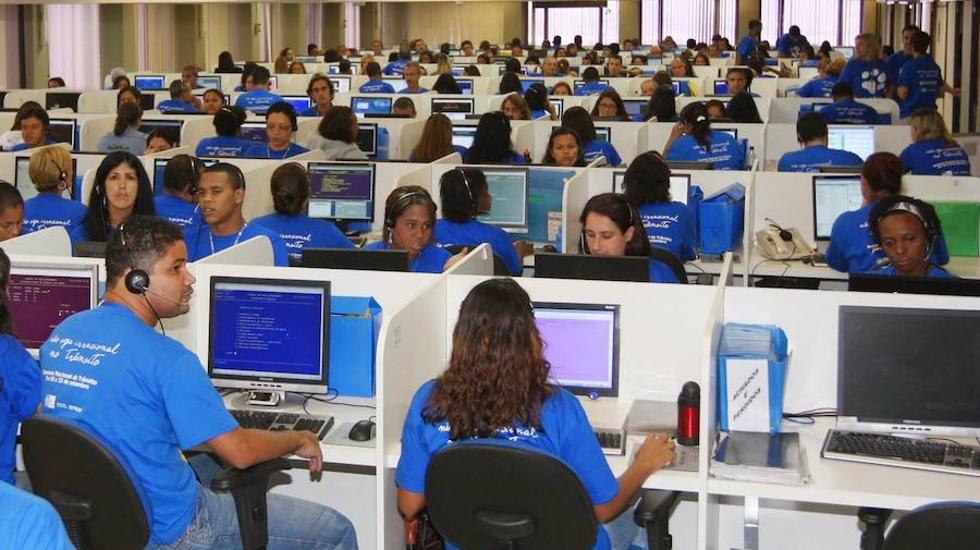 Los 'call centers' solo pueden llamar a los potenciales clientes de nueve de la mañana a nueve de la noche