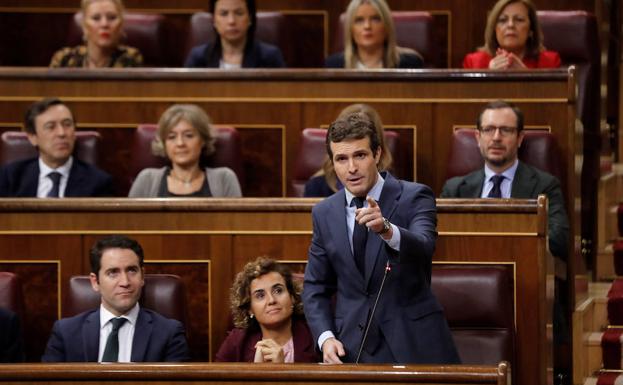 Casado interviene durante la sesión de control al Gobierno de ayer.