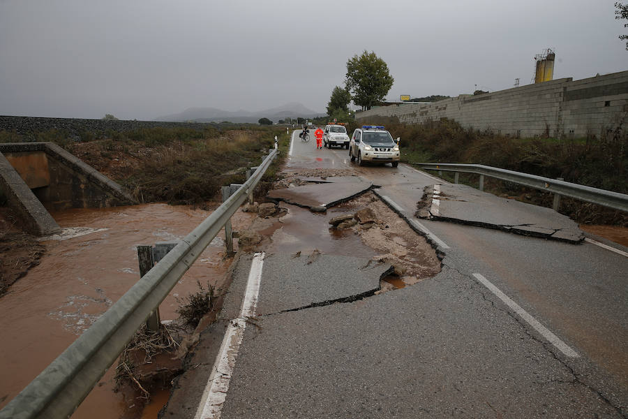 Bobadilla, Campillos, Teba, Casarabonela, Ardales y Estepona se llevan lo peor de la alerta roja que ha dejado registros históricos