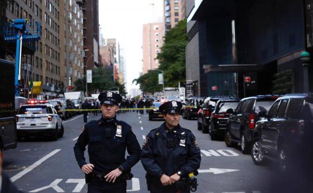 La policía evacúa el edificio Time Warner de Nueva York, sede de la cadena CNN